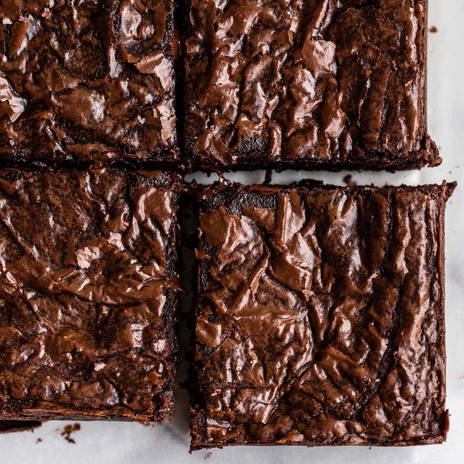 How to Make Brownies with Shiny Thin Crust