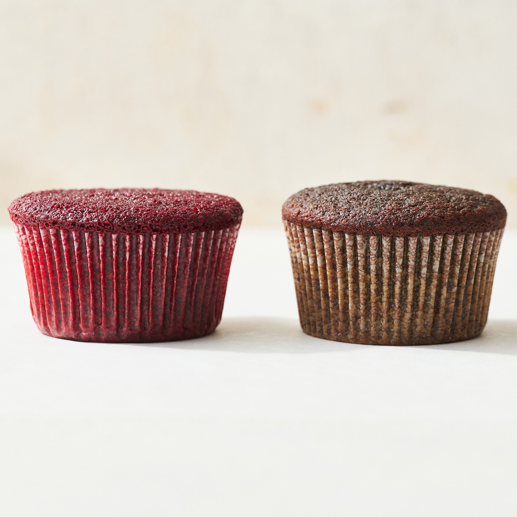 Artificial vs. Natural Food Coloring in Baking