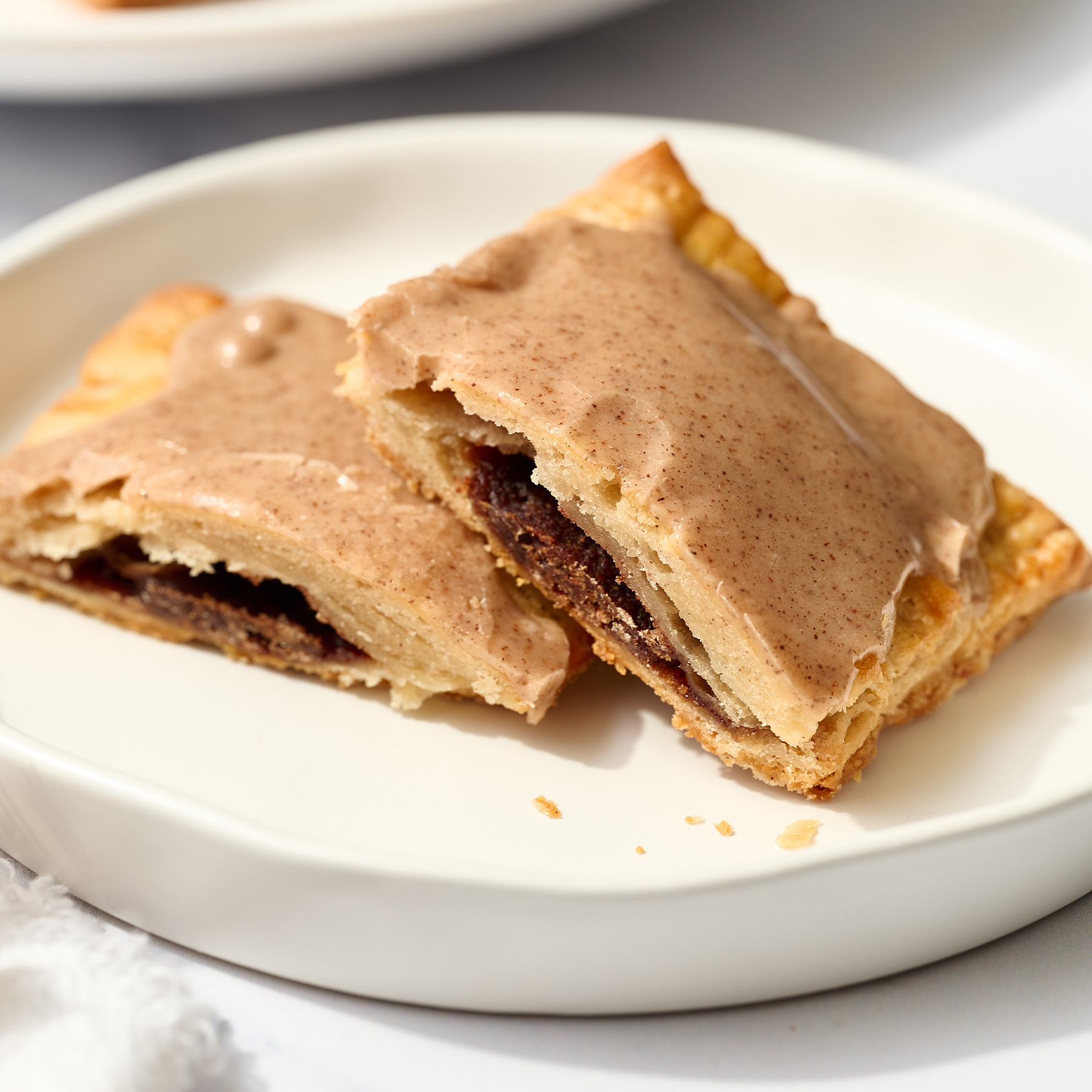 Frosted Brown Sugar Cinnamon Pop Tarts